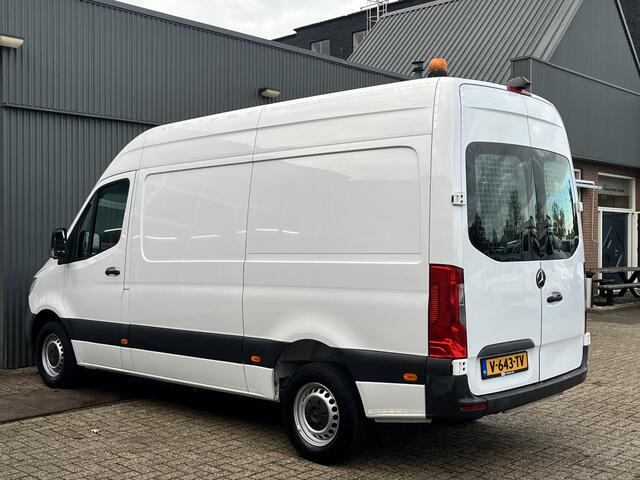 Mercedes-Benz SPRINTER 314 2.2 CDI L2H2 EURO VI-D Werkplaats inrichting Airco Cruise controle Trekhaak 2800kg Kastinrichting Omvormer Apple carplay 360*Camera 1e Eigenaar Euro 6 Bpm vrij voor particulier gebruik!!