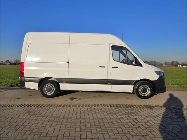 Mercedes-Benz SPRINTER 315 1.9 CDI L2 H2 RWD - 150 Pk - Euro 6 - ParkeerCamera - MBUX - Airco - Cruise Control