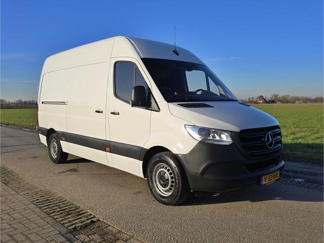 Mercedes-Benz SPRINTER 315 1.9 CDI L2 H2 RWD - 150 Pk - Euro 6 - ParkeerCamera - MBUX - Airco - Cruise Control
