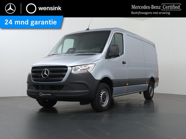 Mercedes-Benz SPRINTER 317 CDI | Aut. | L2 H1 | Pro | 3500 KG. AHW | Parkeercamera | Apple Carplay/Android Auto | Alarm | Trekhaak | 3-zits | BPM-VRIJ | Certified