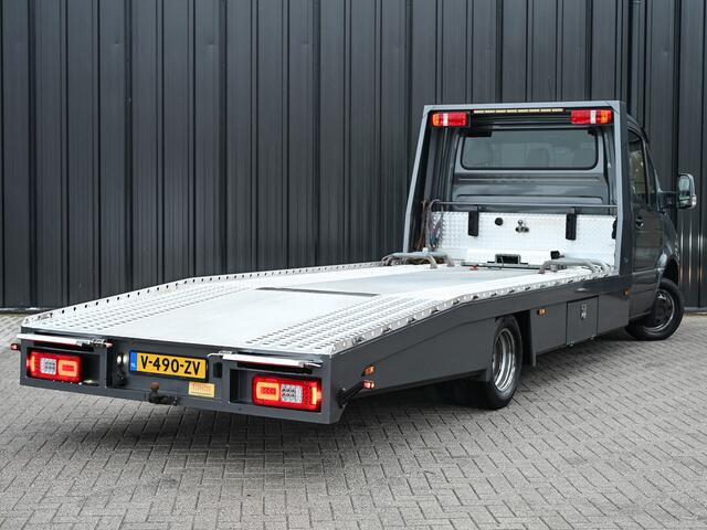 Mercedes-Benz SPRINTER 519 3.0 CDI L3 EURO VI-D · NL Auto · Tijhof opbouw · Luchtvering · Trekhaak · Opbergvakken L+R · Distronic · Led · 6 Cillinder · Climate · Lier elektrisch · Geveerde bestuurderstoel