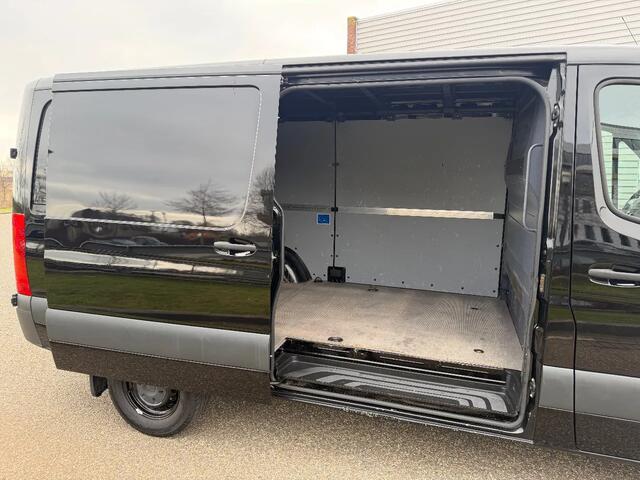 Mercedes-Benz SPRINTER 317CDI L2H1 Automaat Airco Trekhaak Applecarplay EURO 6 116000KM