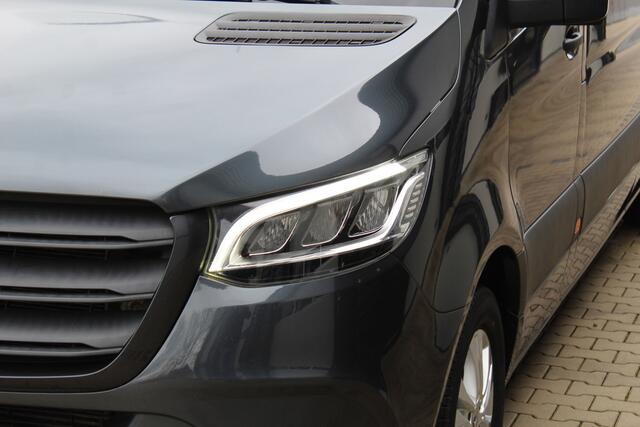 Mercedes-Benz SPRINTER 319 190Pk 3.0 CDI V6 L3H2 | LED | Luifel
