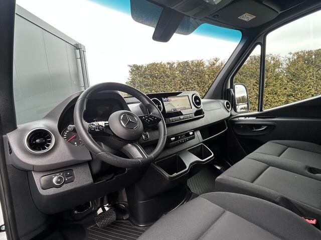 Mercedes-Benz SPRINTER 317 CDI 170 PK PRO FACELIFT / AUTOMAAT / L3H2 / LED !! / 39.957 KM !! / 270 A DEUREN / STOELVERWARMING / AIRCO / CRUISE / NAVI