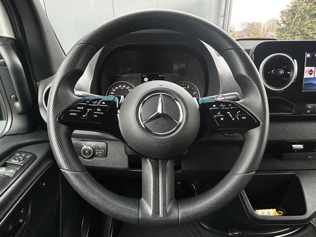 Mercedes-Benz SPRINTER 317 CDI 170 PK PRO FACELIFT / AUTOMAAT / L3H2 / LED !! / 39.957 KM !! / 270 A DEUREN / STOELVERWARMING / AIRCO / CRUISE / NAVI