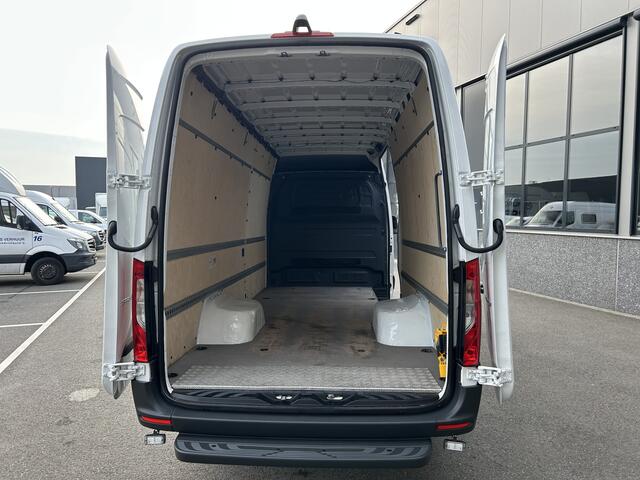 Mercedes-Benz SPRINTER 516 CDI L3 H2 N1 MBUX / Camera / Carplay navigatie / Airco / 270 Graden achterdeuren