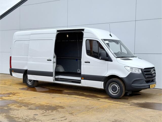 Mercedes-Benz SPRINTER 315 1.9 CDI Automaat L3H2 Climate Control Adaptieve Cruise Trekhaak Camera Stoelverwarming Parkeersensoren voor achter