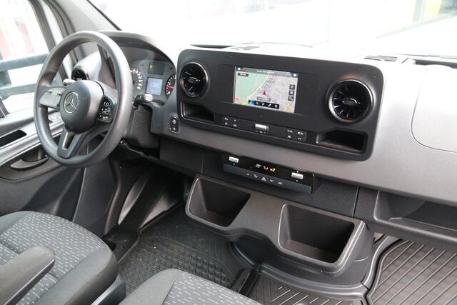 Mercedes-Benz SPRINTER 319 3.0 CDI V6 | Aut. | Glaswagen / Glasresteel | 3.5t trekgewicht | Clima..