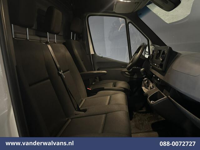 Mercedes-Benz SPRINTER 317 CDI 170pk L3H2 Euro6 Airco | Camera | Apple Carplay | 3500kg Trekhaak | Chauffeursstoel Android Auto, Cruisecontrol, 270 Graden Achterdeuren, Parkeersensoren, Bijrijdersbank