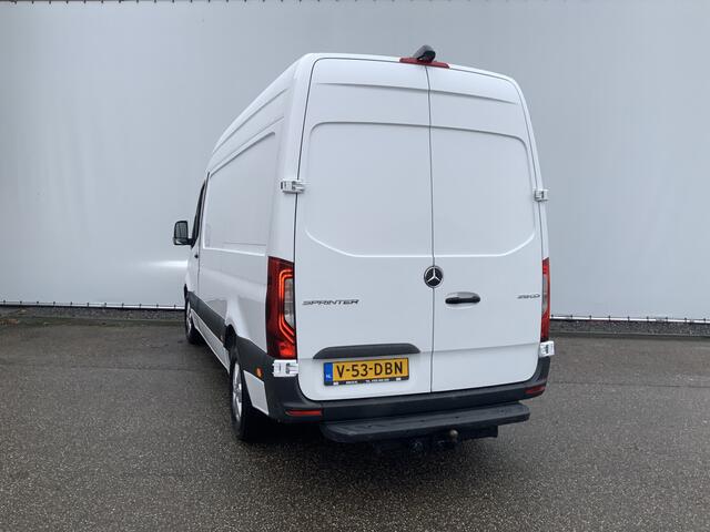 Mercedes-Benz SPRINTER 319 3.0 CDI L2H2 Automaat Airco Cruise Navi Leer 3.Zits Opstap&Trekhaak 2000 kg Alu Velg Euro 6