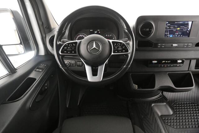 Mercedes-Benz SPRINTER 317 CDI 170PK L2H2 | 3500kg Trekgew. | Trekh. | Aut. | Airco | Adap. Cruise | Camera | Carplay | Navi | Stoelverw.