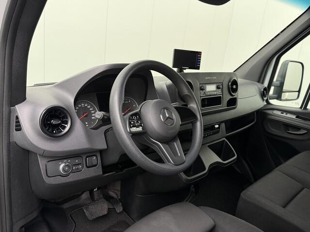 Mercedes-Benz SPRINTER 515CDi 9G-Tronic Bakwagen+Laadklep | Dakspoiler | Camera | Airco | Cruise | 3-Zits