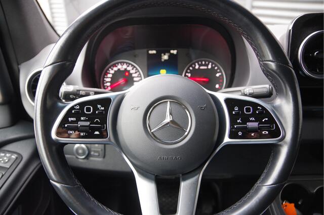 Mercedes-Benz SPRINTER 319 3.0 CDI V6 AUT. LED, 2X SCHUIFDEUR, MBUX 10'', ADAPT. CRUISE, CAMERA, NAVI, CLIMA, STANDKACHEL, 2 SCHUIFDEUREN, DUBBELE SCHUIFDEUREN