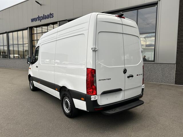 Mercedes-Benz SPRINTER 317 CDI L2 H2 Pro Facelift / MBUX / Navigatie / Camera / Cruise control / Airco / 270 Graden achterdeuren