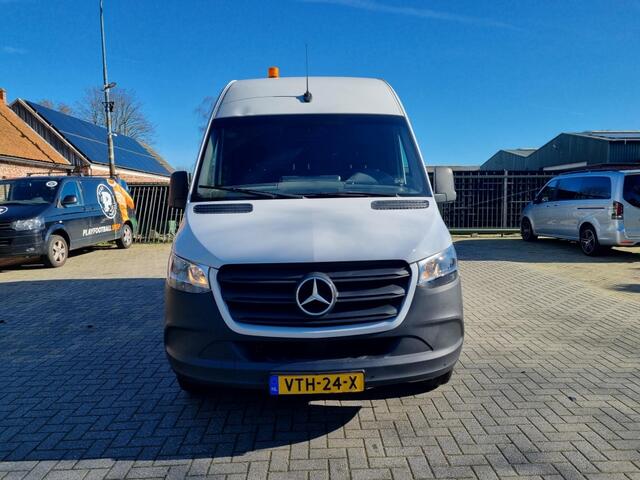 Mercedes-Benz SPRINTER 317 CDI Aut. L2 H2 Navi 3500kg Trekh