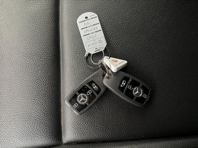 Mercedes-Benz SPRINTER 316CDI Automaat L2H2 | Led | Leder | Navigatie | Camera | Airco | Cruise | LMV