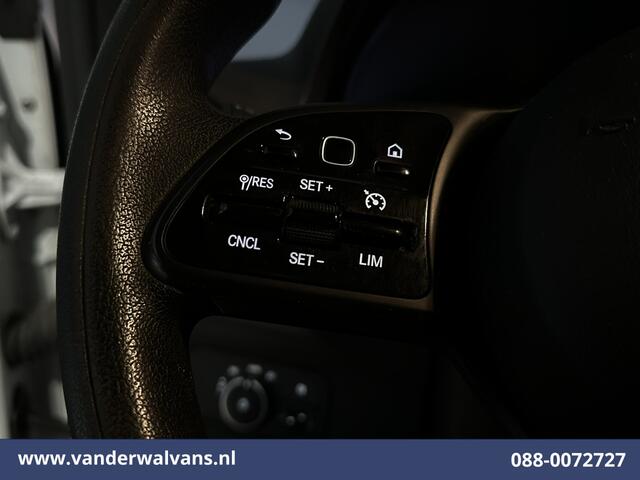 Mercedes-Benz SPRINTER 214 CDI 143pk L2H2 Euro6 Airco | Camera | Apple Carplay | Cruisecontrol | Trekhaak Android Auto, Stoelverwarming, Parkeersensoren, Bijrijdersbank