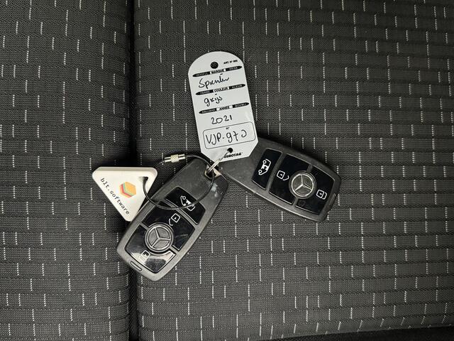 Mercedes-Benz SPRINTER 319CDI 3.0V6 Automaat L3H2 | Camera | 3-Zits | Airco | Cruise | Betimmering