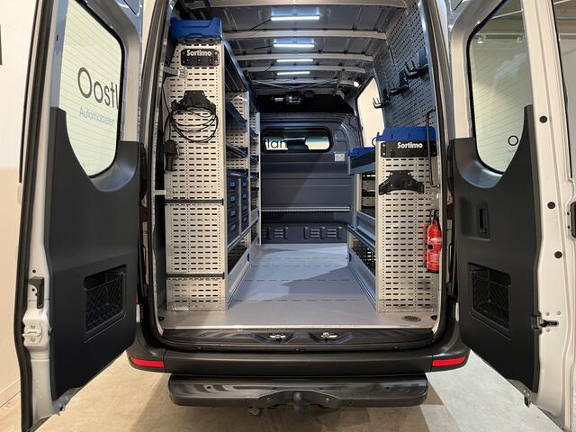 Mercedes-Benz SPRINTER 317 CDI L2H2 RWD Automaat / Servicebus / Sortimo Inrichting / Euro 6 / Airco / Camera / Lier / CarPlay / Cruise Control / Navigatie / 33.600 KM !!