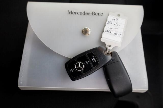 Mercedes-Benz SPRINTER 315 CDI 150pk RWD 9G Automaat L2H1 D.C. Navi/Camera/Inrichting 01-2021