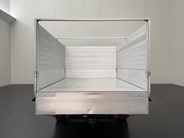 Mercedes-Benz SPRINTER 315CDI Dubbele Cabine Kipper | 7-Persoons | Airco | Cruise | Mbux Multimedia | Trekhaak