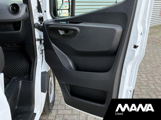 Mercedes-Benz SPRINTER 315 150PK L2H2 RWD Automaat LED Camera Cruise Trekhaak