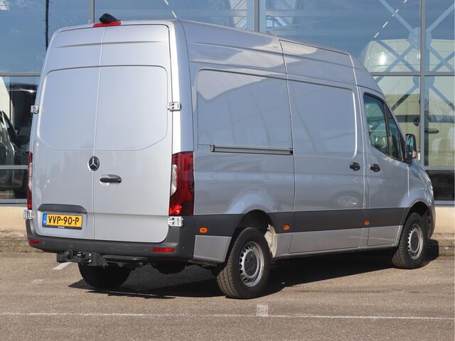 Mercedes-Benz SPRINTER 317 CDI L2H2 | AIRCO/DISTRONIC/CAMERA/3.500KG AHW | Certified