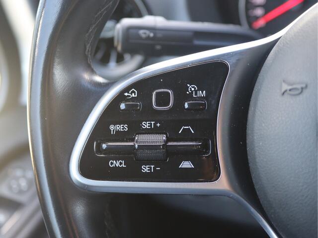 Mercedes-Benz SPRINTER 317 CDI L2H2 | AIRCO/DISTRONIC/CAMERA/3.500KG AHW | Certified