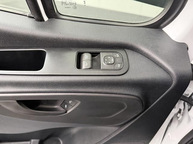 Mercedes-Benz SPRINTER 515CDI 9G-Tronic Automaat Bakwagen+Laadklep | Airco | Cruise | 3-Zits | Dakspoiler