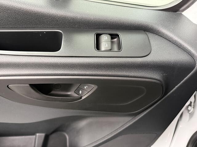 Mercedes-Benz SPRINTER L2H2 | Navigatie | Multimedia | Airco | Cruise | Trekhaak | Betimmering | 3-Zits
