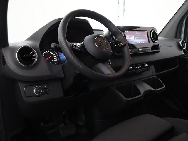 Mercedes-Benz SPRINTER 317 CDI | L2 H1 | PRO | AUT. | 170 PK | 2X ZIJSCHUIFDEUREN | STOEL - STOEL | 3500 KG TREKHAAK MOGELIJK | AIRCO | CAMERA | CRUISE CONTROL | 2-ZITS | METALLIC | CERTIFIED