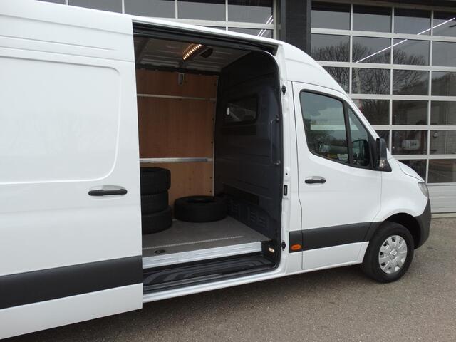 Mercedes-Benz SPRINTER Sprinter 317 CDI L3-H2 270gr. achterdeuren | Automaat | Stoelverwarming