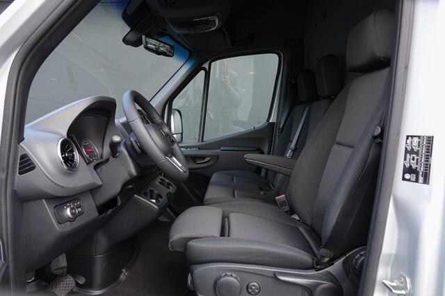 Mercedes-Benz SPRINTER L2H2 317Cdi 170Pk 9G-Tronic | 2x Schuifdeur | RWD | Iridium Zilver | 19''