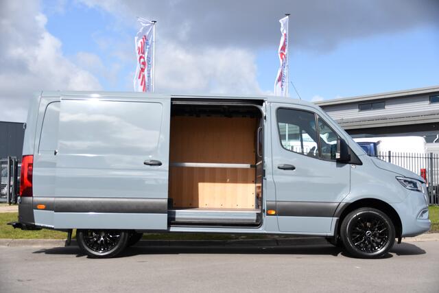 Mercedes-Benz SPRINTER 319 1.9 CDI L2H1 RWD PB Edition Adaptieve Cruise, 360 Camera, Carplay, 190pk, LED, 10,5'' Mbux, Automaat, Trekhaak, Uniek!
