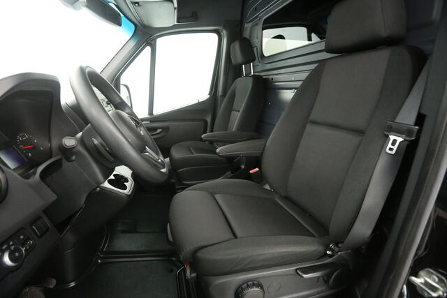 Mercedes-Benz SPRINTER 317 170PK L2H2 | Automaat | Airco | Cruise | Camera | Stoelverwarming