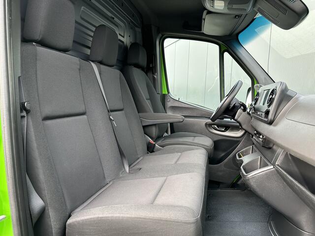 Mercedes-Benz SPRINTER 314 CDI 143 PK AUTOMAAT RWD / L2H1 / IMPERIAAL + RHINO SAFESTOW / CAMERA / TREKHAAK