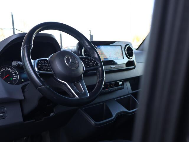 Mercedes-Benz SPRINTER 316 2.2 CDI 163 PK AUT. L3H2 + MEMORY SEAT | LEDER | DISTRONIC | BREEDBEELD MBUX | CARPLAY | STOELVERW.