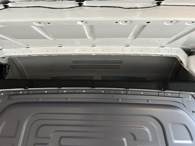 Mercedes-Benz SPRINTER 317 CDI L2 H2 MBUX 10.25 / Navigatie / Camera / Parkeersensoren / Cruise control / Airco