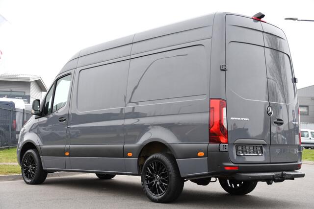 Mercedes-Benz SPRINTER 317 1.9 CDI L2H2 RWD AMG Edition Camera, Cruise, Carplay, LED, Trekhaak, Automaat, Mbux, 170pk, Sensoren, Uniek!