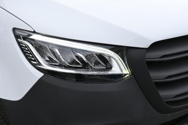 Mercedes-Benz SPRINTER 319 CDI L2H1 4x4 LED, Trekhaak, MBUX met camera en parkeerpakket