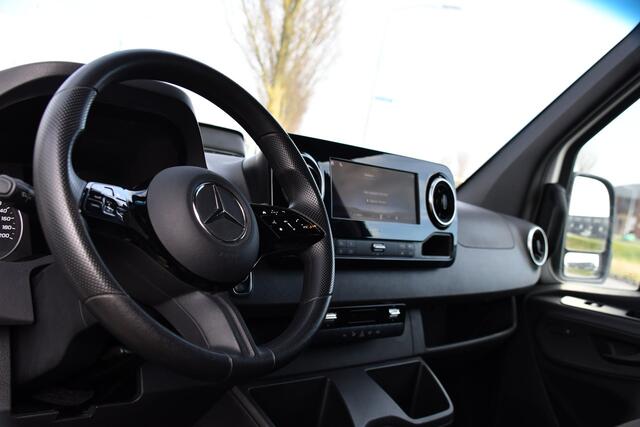 Mercedes-Benz SPRINTER 317 1.9 CDI L2 Pro AMG Edition FACE LIFT! Camera, Cruise, Carplay, LED, Stoelverwarming, 170pk, Automaat, Multimedia, Uniek!