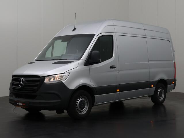 Mercedes-Benz SPRINTER 317CDi Automaat L2H2 | 3500Kg Trekhaak | Navigatie | Camera | Airco | Cruise | 3-Zits |