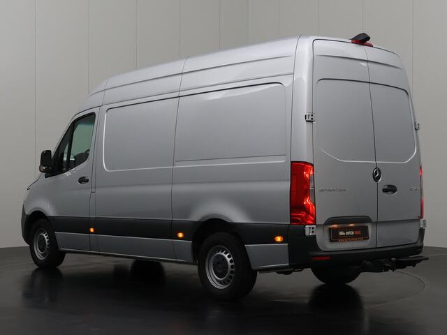 Mercedes-Benz SPRINTER 317CDi Automaat L2H2 | 3500Kg Trekhaak | Navigatie | Camera | Airco | Cruise | 3-Zits |