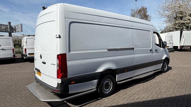Mercedes-Benz SPRINTER 311 CDI 84KW 114PK L3H2 AUTOMAAT EURO 6 POST NL/ AIRCO/ ORIGINEEL AUDIO/ CAMERA/ 100% DEALERONDERHOUDEN