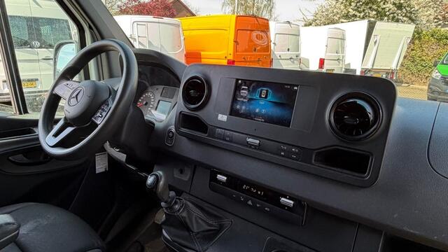 Mercedes-Benz SPRINTER 311 CDI 84KW 114PK L2H2 BEDRIJFSWAGENINRICHTING/ AIRCO/ CAMERA/ 100% DEALERONDERHOUDEN