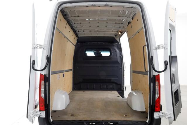 Mercedes-Benz SPRINTER 319 CDI 3.0 V6 190pk L2H2 7G Automaat LED/Airco/Trekhaak 3500kg 10-2021