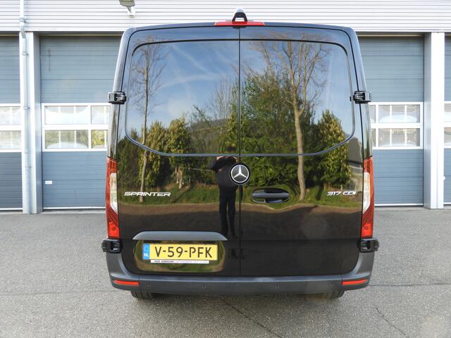 Mercedes-Benz SPRINTER 317 1.9 CDI L2H1 RWD AUT | LED | CAMERA | MBUX