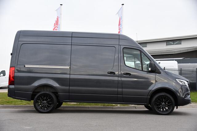 Mercedes-Benz SPRINTER 317 1.9 CDI L2H2 RWD PB Edition Camera, Cruise, Carplay, 10,5'' Mbux, LED, Automaat, Geveerde stoel, 170pk, Stoelverwarming, Uniek!