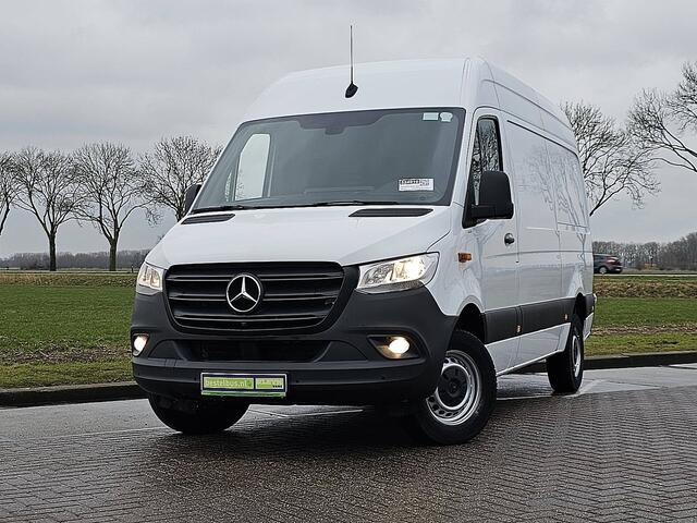 Mercedes-Benz SPRINTER 317 L2H2 Mbux RWD 360Camera Navi Euro6 Airco Pdc 170Pk!