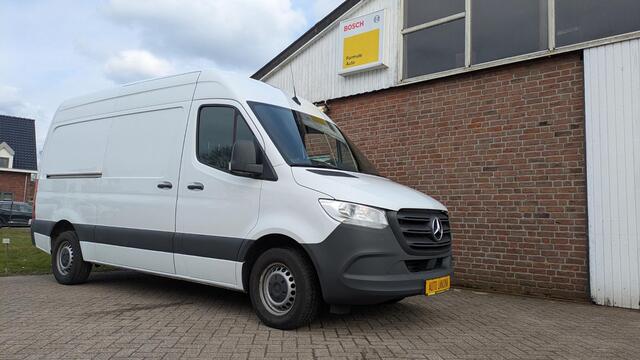 Mercedes-Benz SPRINTER 317-CDI L2H2 - trekh. 3,5T - navi - camera